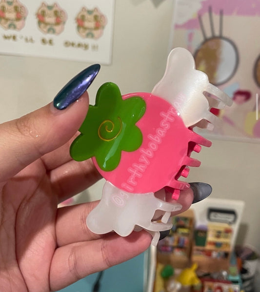 happy berry claw clip